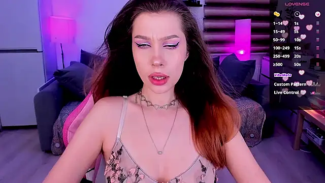 tenderdreams online show from January 2026 07:50:01 PM