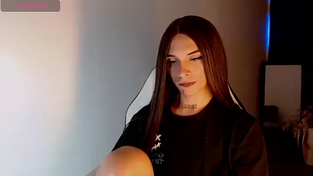 Snapshot of AdharaaMoon chatting on December 2024 10:26:02 PM AdharaaMoon online show from December 2024 10:26:02 PM