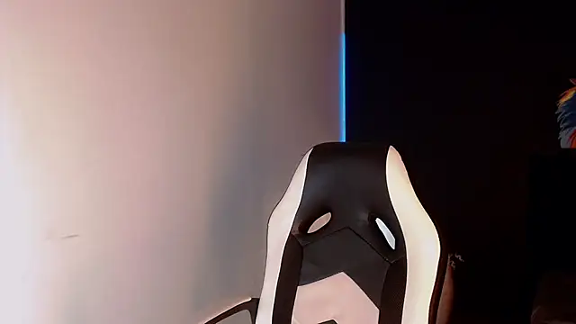 Snapshot of AdharaaMoon chatting on January 2025 10:39:01 PM AdharaaMoon online show from January 2025 10:39:01 PM