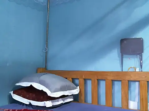 Snapshot of cocolicky chatting on September 2025 01:49:01 PM cocolicky online show from September 2025 01:49:01 PM