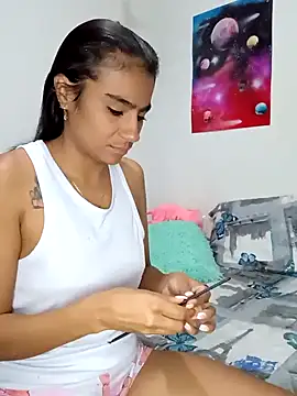 Leslly  online show from January 2025 06:17:01 AM