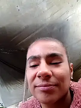 Leslly  online show from March 2025 12:05:02 PM