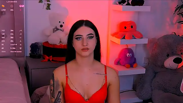 Snapshot of LaylaBrown chatting on October 2025 06:29:01 PM LaylaBrown online show from October 2025 06:29:01 PM