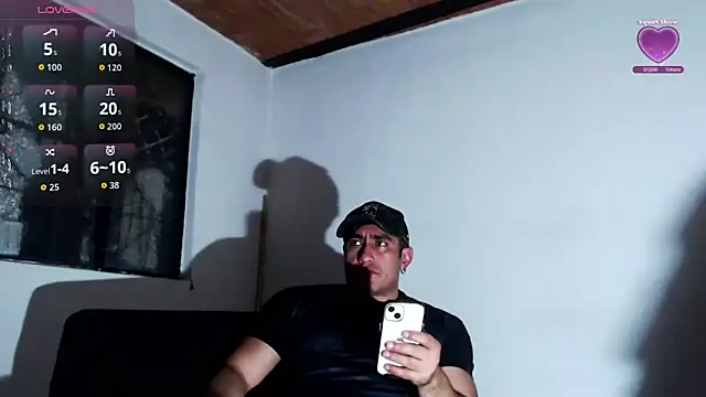 Snapshot of willian_m777 chatting on June 2026 03:04:01 AM willian m777 online show from June 2026 03:04:01 AM