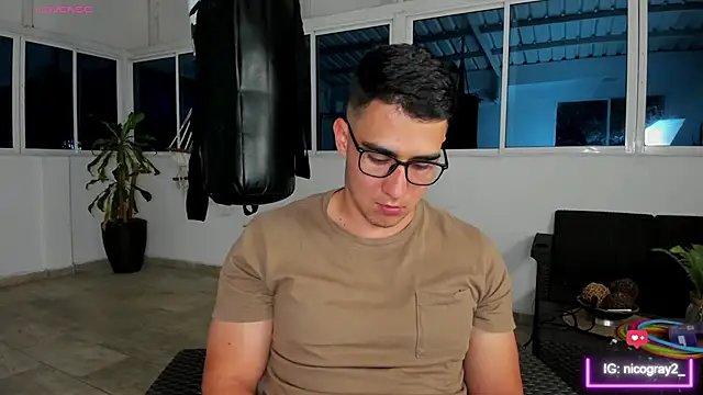 owengray2n online show from March 2025 12:45:01 AM