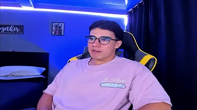 owengray2n online show from October 2025 11:04:01 PM