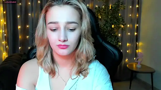 Sinty Noria online show from January 2025 08:22:01 AM