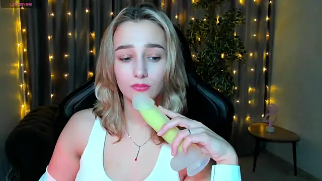 Sinty Noria online show from January 2025 11:37:01 AM