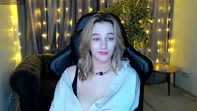 Sinty Noria online show from February 2025 04:10:02 AM