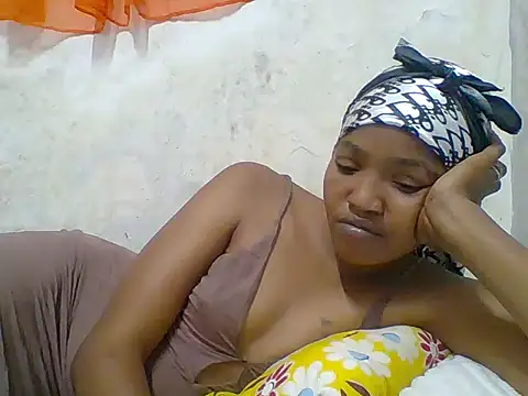 Snapshot of pretty_cool chatting on April 2026 05:30:01 AM pretty cool online show from April 2026 05:30:01 AM