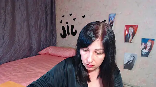 JillStevens online show from September 2025 07:03:02 PM