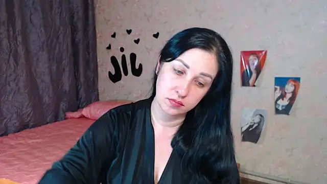 JillStevens online show from November 2025 04:30:01 PM