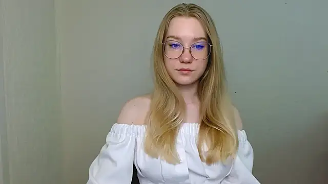 cindi hot online show from March 2026 10:00:02 AM