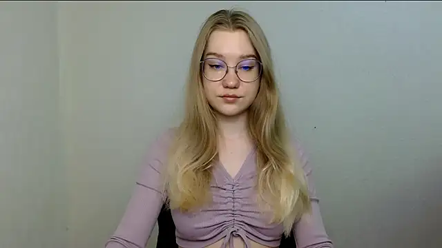 cindi hot online show from June 2026 10:28:02 AM