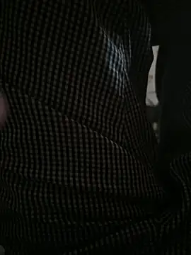 Snapshot of 1ninefellababy chatting on December 2024 02:59:01 PM 1ninefellababy online show from December 2024 02:59:01 PM