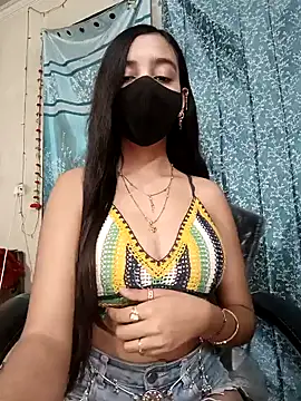 Snapshot of Parinaaz18 chatting on February 2025 01:56:01 AM Parinaaz18 online show from February 2025 01:56:01 AM