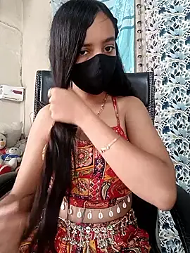 Snapshot of Parinaaz18 chatting on September 2025 03:08:01 AM Parinaaz18 online show from September 2025 03:08:01 AM