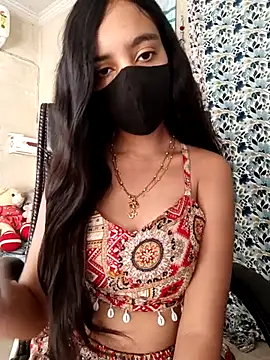 Snapshot of Parinaaz18 chatting on September 2025 02:14:01 AM Parinaaz18 online show from September 2025 02:14:01 AM