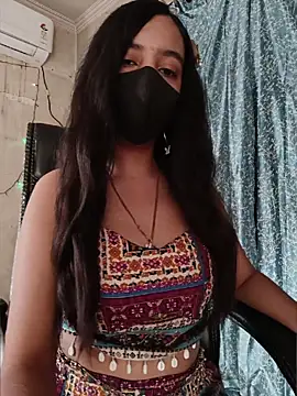 Snapshot of Parinaaz18 chatting on June 2026 01:38:02 AM Parinaaz18 online show from June 2026 01:38:02 AM