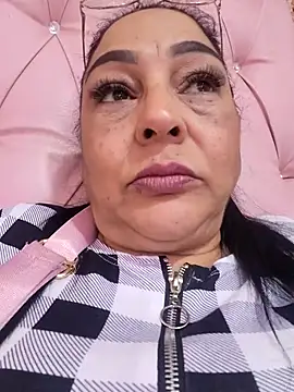 Gina Myers online show from December 2025 06:06:01 PM