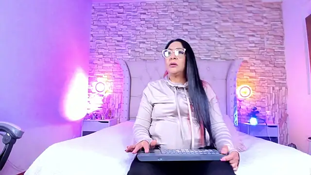 Gina Myers online show from March 2026 11:49:01 AM