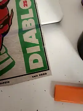 Snapshot of KidoXVII chatting on October 2025 05:03:02 AM KidoXVII online show from October 2025 05:03:02 AM