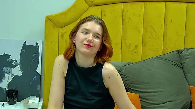 LessySmith online show from October 2025 04:22:02 AM