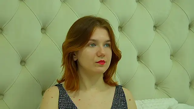 LessySmith online show from November 2025 04:55:01 PM