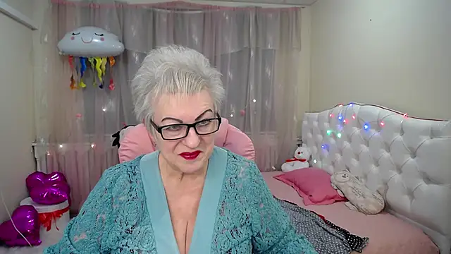 KayleSmoll online show from January 2025 04:56:01 AM