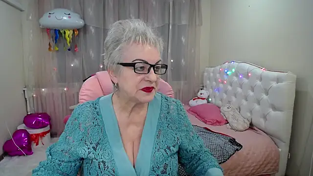 KayleSmoll online show from January 2025 10:23:01 PM