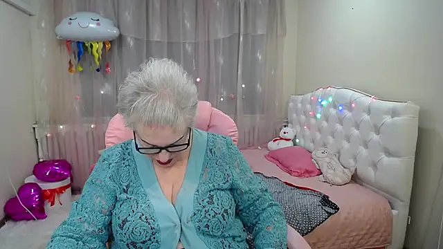 KayleSmoll online show from January 2025 04:36:02 AM