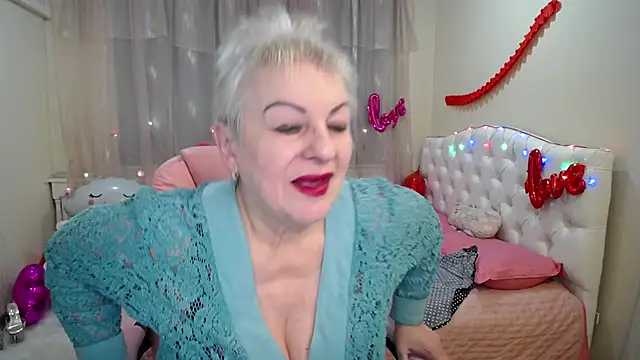 KayleSmoll online show from February 2025 10:20:02 PM