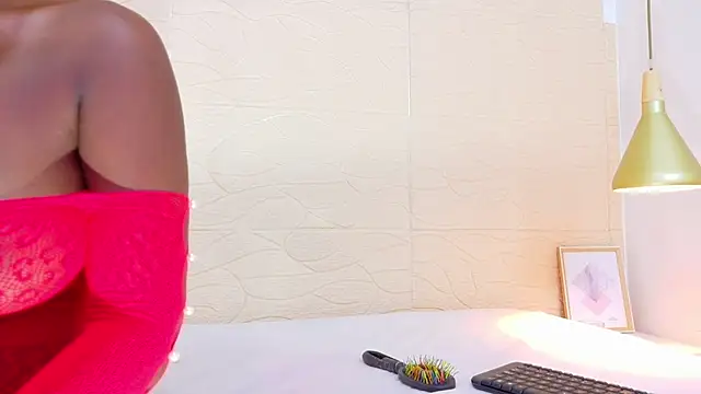 Shamiraa moore online show from March 2025 07:43:02 PM