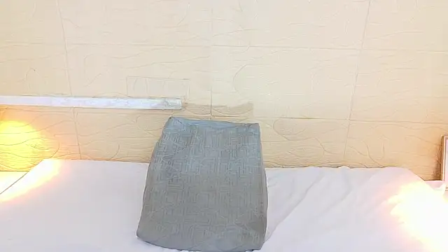 Shamiraa moore online show from March 2025 07:48:02 PM