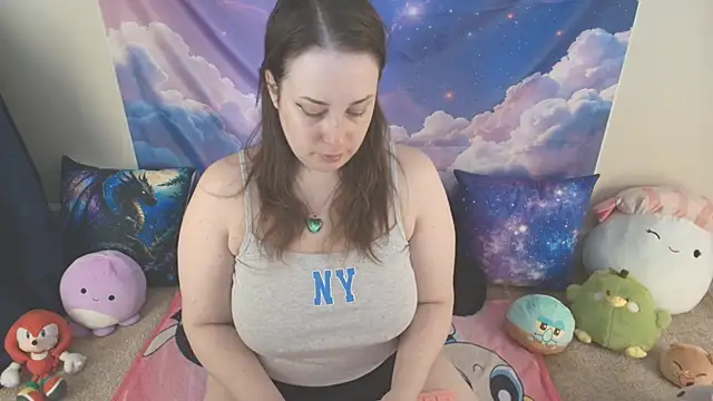 Snapshot of MilkyBunny chatting on April 2026 04:01:01 PM MilkyBunny online show from April 2026 04:01:01 PM