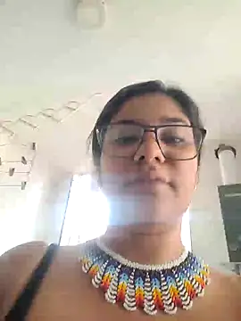 Sofythom1 online show from January 2025 02:18:02 AM