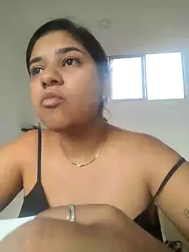 Sofythom1 online show from January 2025 09:17:01 PM