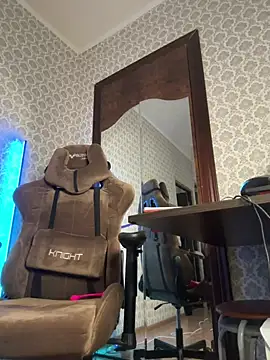 BlackM00n8 online show from January 2025 07:06:02 AM