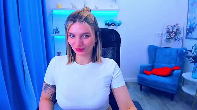 SelenaeMoore online show from May 2026 06:35:02 PM