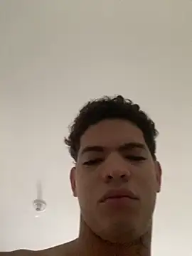 Snapshot of RDbruto chatting on December 2024 12:20:02 PM RDbruto online show from December 2024 12:20:02 PM