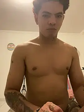 Snapshot of RDbruto chatting on February 2025 10:51:02 PM RDbruto online show from February 2025 10:51:02 PM