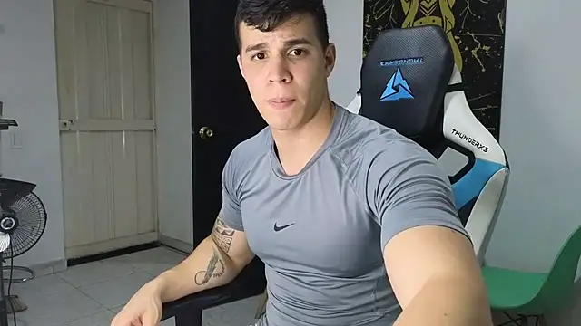 Ethanstill1 online show from March 2025 02:43:02 AM