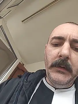 Snapshot of Maryo0001 chatting on March 2026 06:41:03 AM Maryo0001 online show from March 2026 06:41:03 AM