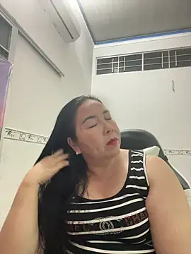 Snapshot of NDith chatting on March 2025 02:55:02 PM NDith online show from March 2025 02:55:02 PM