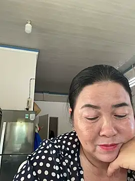 Snapshot of NDith chatting on March 2025 08:36:01 AM NDith online show from March 2025 08:36:01 AM