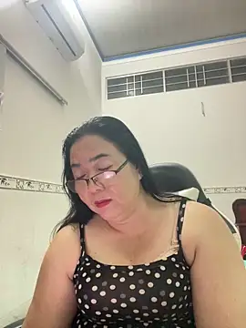 Snapshot of NDith chatting on March 2025 03:31:02 PM NDith online show from March 2025 03:31:02 PM