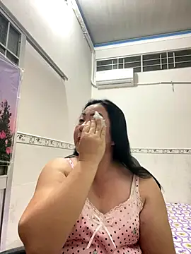 Snapshot of NDith chatting on September 2025 05:35:02 PM NDith online show from September 2025 05:35:02 PM