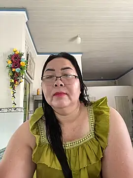 Snapshot of NDith chatting on October 2025 02:33:01 AM NDith online show from October 2025 02:33:01 AM