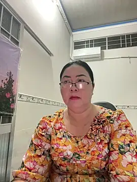 Snapshot of NDith chatting on October 2025 09:59:02 PM NDith online show from October 2025 09:59:02 PM