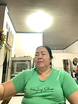 Snapshot of NDith chatting on October 2025 10:26:01 AM NDith online show from October 2025 10:26:01 AM